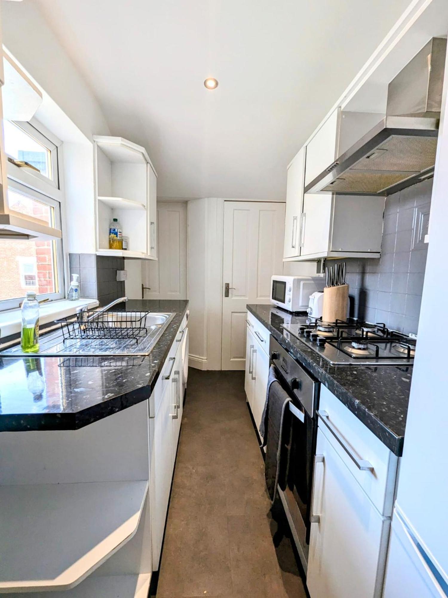 Modern And Homely 3 Bedroom For Bigger Groups Apartamento South Shields